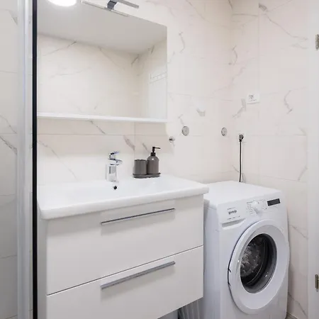 Juranovic Apartments Makarska
