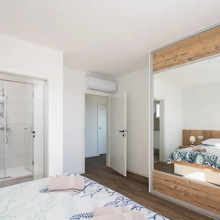 Juranovic Apartments *