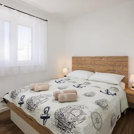 Juranovic Apartments Makarska