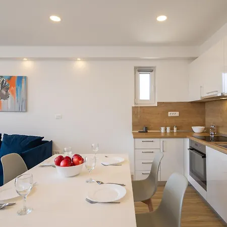 Juranovic Apartments *